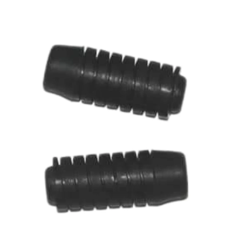 Topes de capó LADA's foto | Taller ARC |  BizneCubano